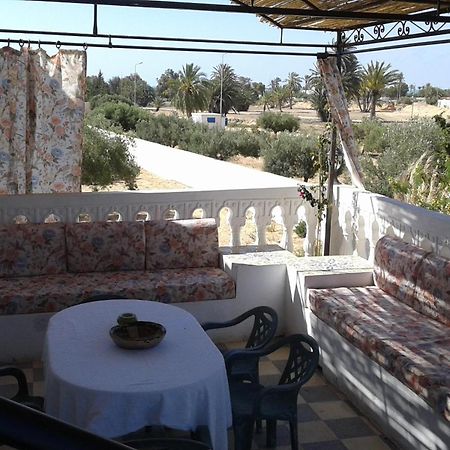 Menzel Churasco Djerba Aghīr Dış mekan fotoğraf