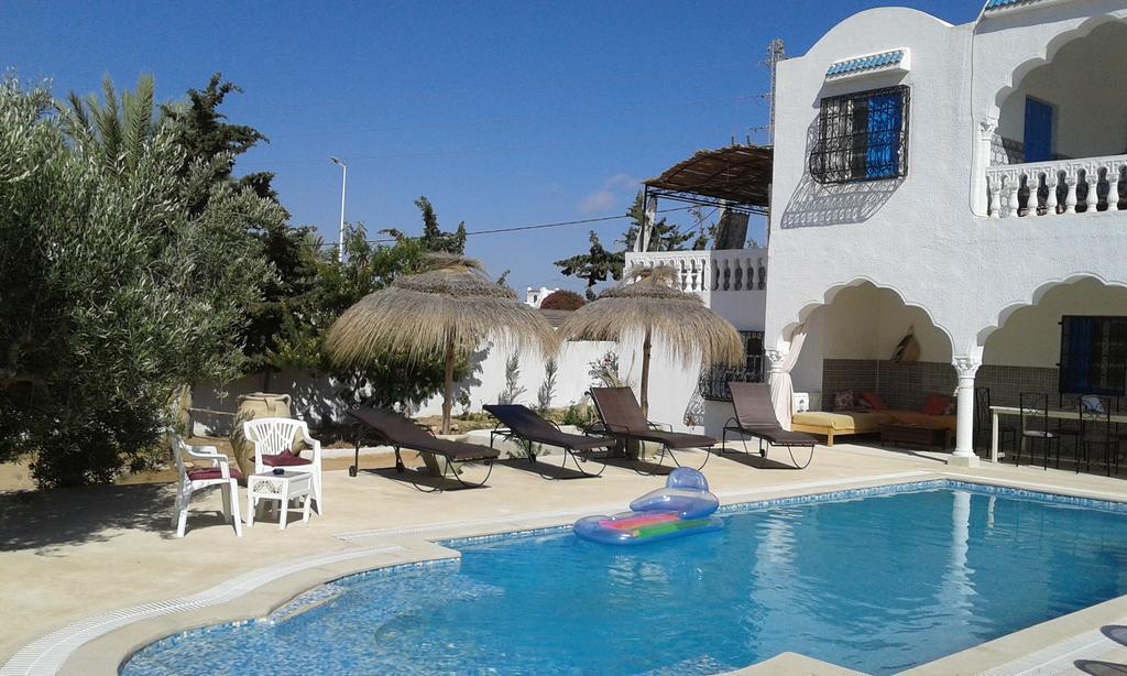 Menzel Churasco Djerba Aghīr Dış mekan fotoğraf