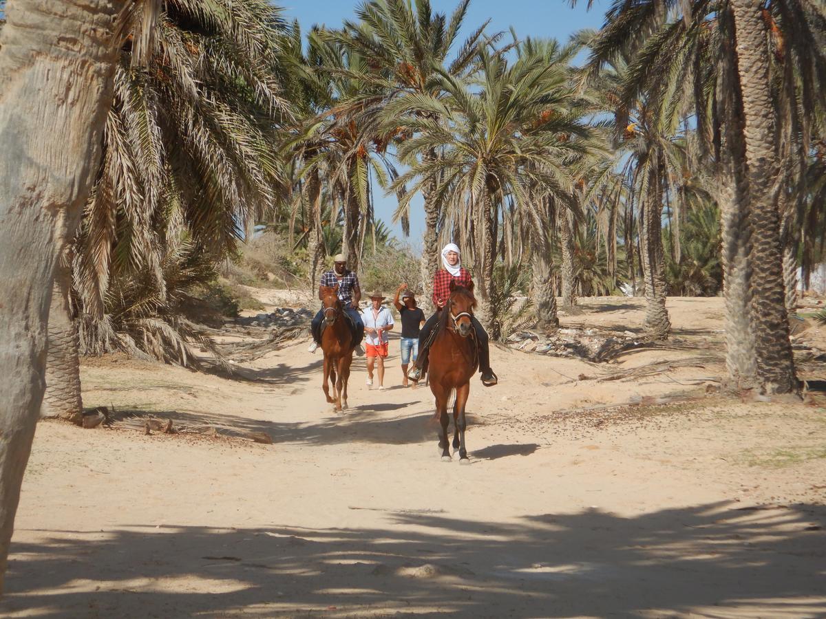 Menzel Churasco Djerba Aghīr Dış mekan fotoğraf